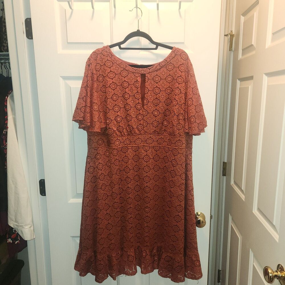 Kiyonna Dress Womens 3X Middeton Lace Floral Spandex Knee Length Lined Plus - Picture 2 of 7